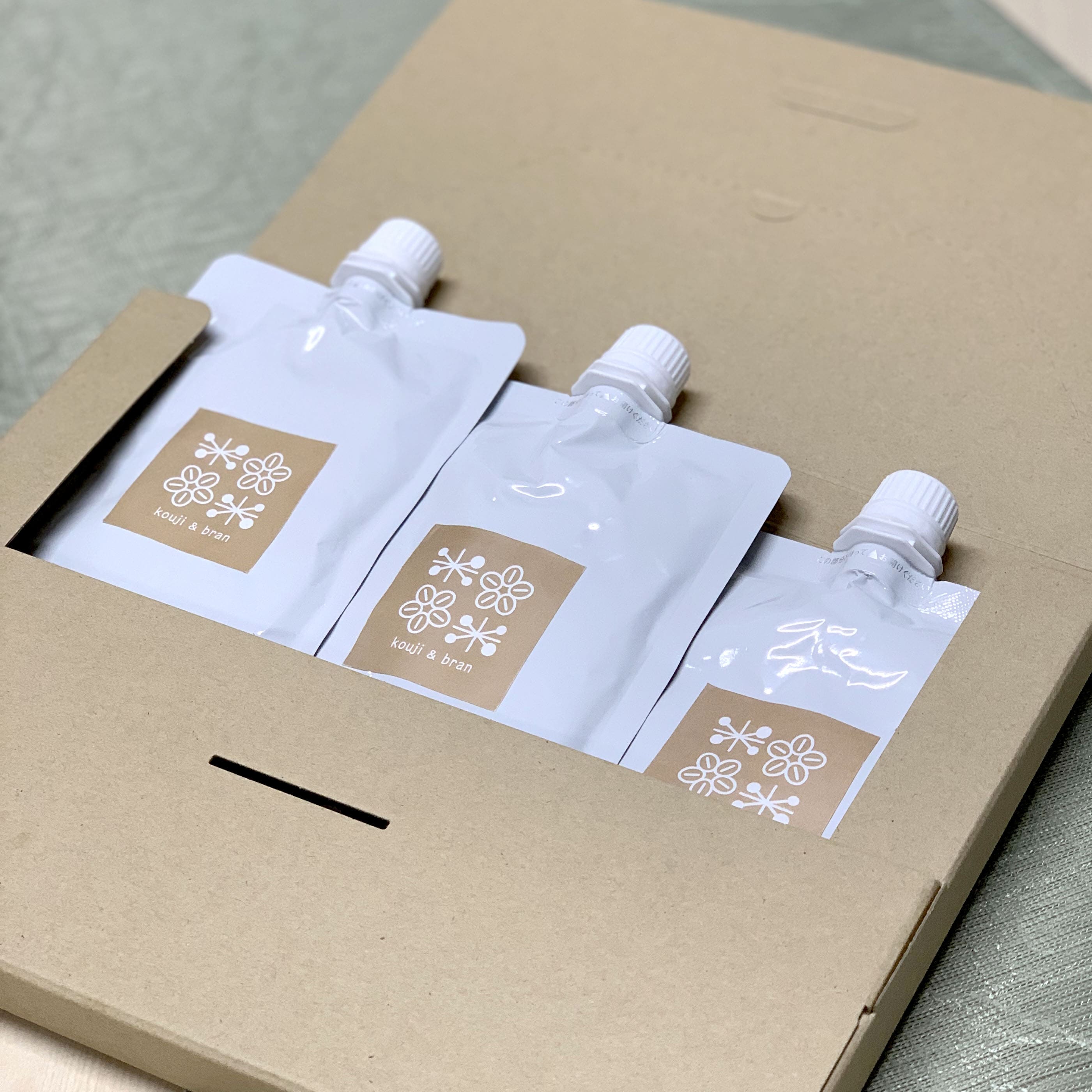 無添加ドッグフード「糀とブラン」スパウトパウチ(3個入)